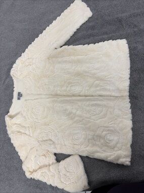 J M Collection White and Beige Size Xl Women's